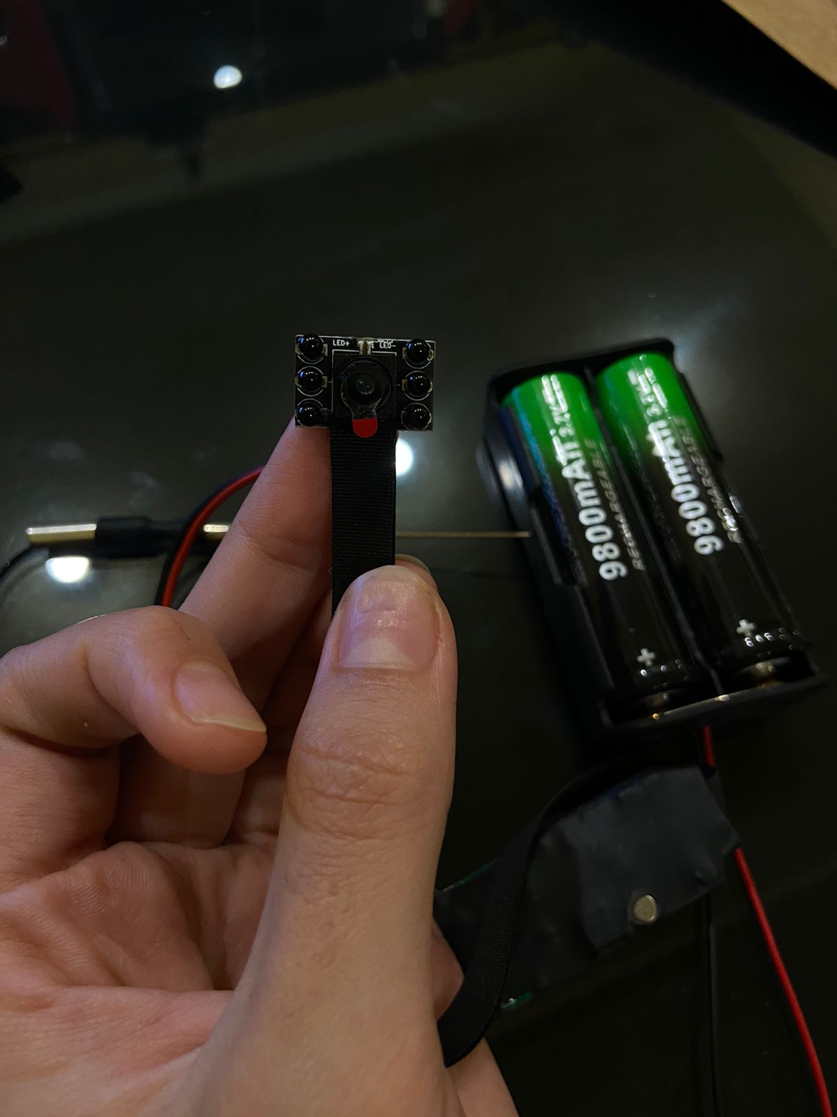 Mini Cámara Flex Larga Duración – 1080P HD + Visión Nocturna + Transmisión en Vivo