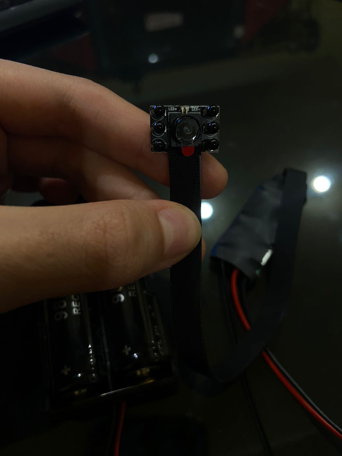 Mini Cámara Flex Larga Duración – 1080P HD + Visión Nocturna + Transmisión en Vivo