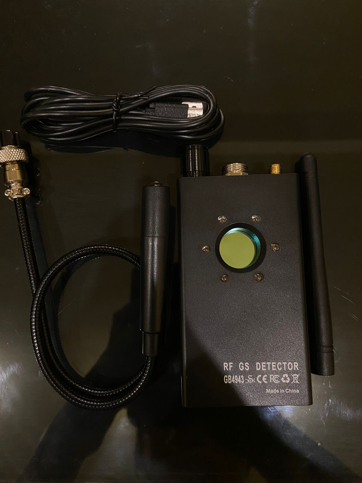 Detector Profesional de Señal y GPS