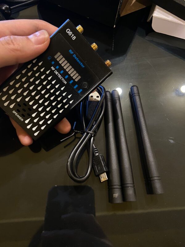 Detector GPS + RF + WiFi + Bluetooth + Cámaras Inalámbricas