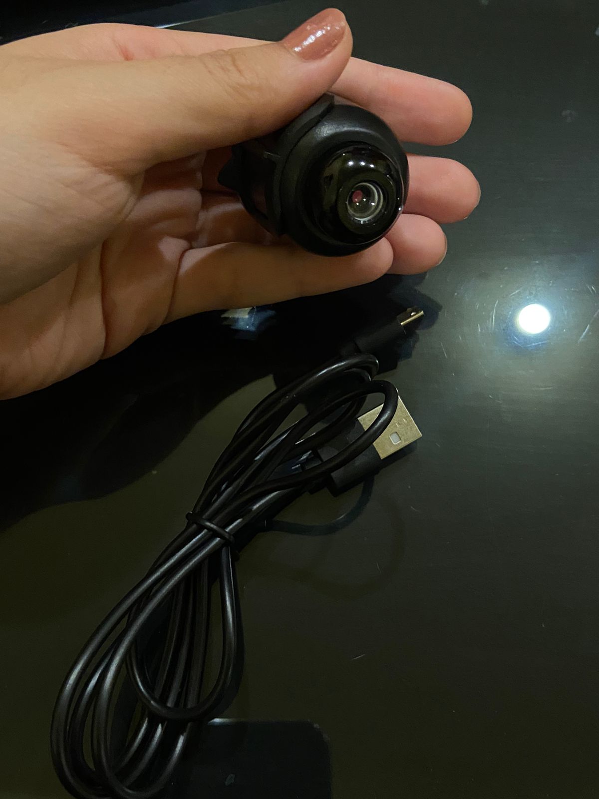 Mini Cámara HD 1080p WiFi con Visión Nocturna