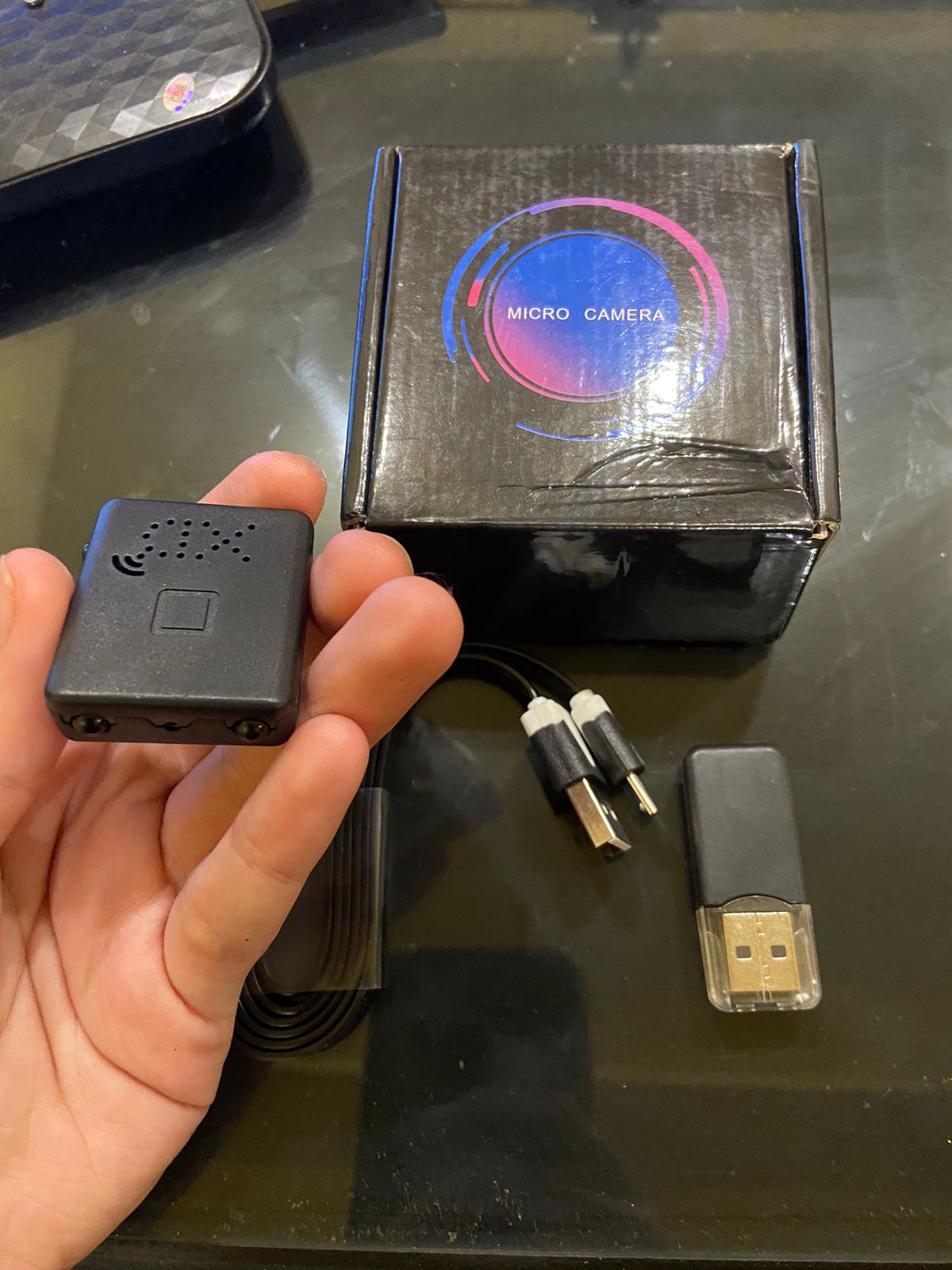 Mini Cámara HD Micro WiFi con Visión Nocturna (1080p + Audio)